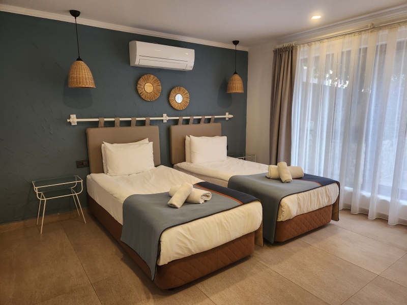 Room 103